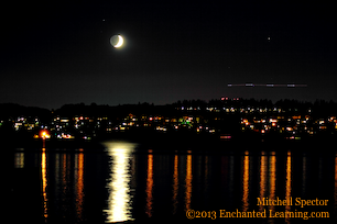 The Moon, Saturn, and Zubenelgenubi Setting over Seattle
